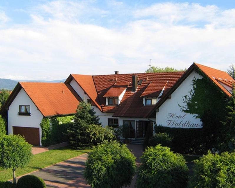 Hügelsheim Hotel Waldhaus מראה חיצוני תמונה
